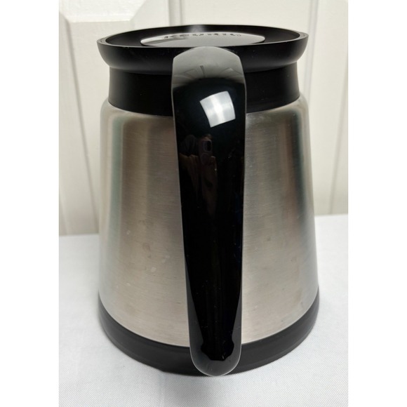 Keurig Brushed Stainless Steel 32 Oz Thermal Coffee Tea Pot Carafe & Lid 1625X - Picture 2 of 9